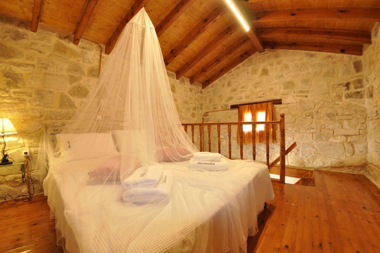 Adamantia Hotel Gaios Eksteriør bilde