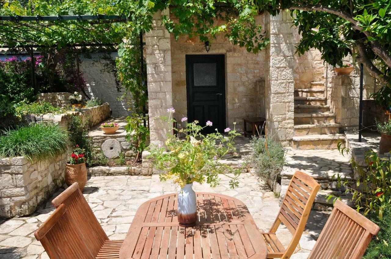 Adamantia Hotel Gaios Eksteriør bilde