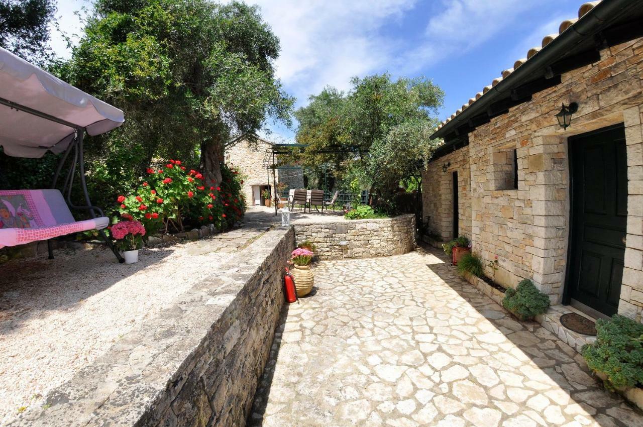 Adamantia Hotel Gaios Eksteriør bilde