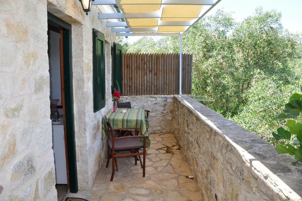 Adamantia Hotel Gaios Eksteriør bilde