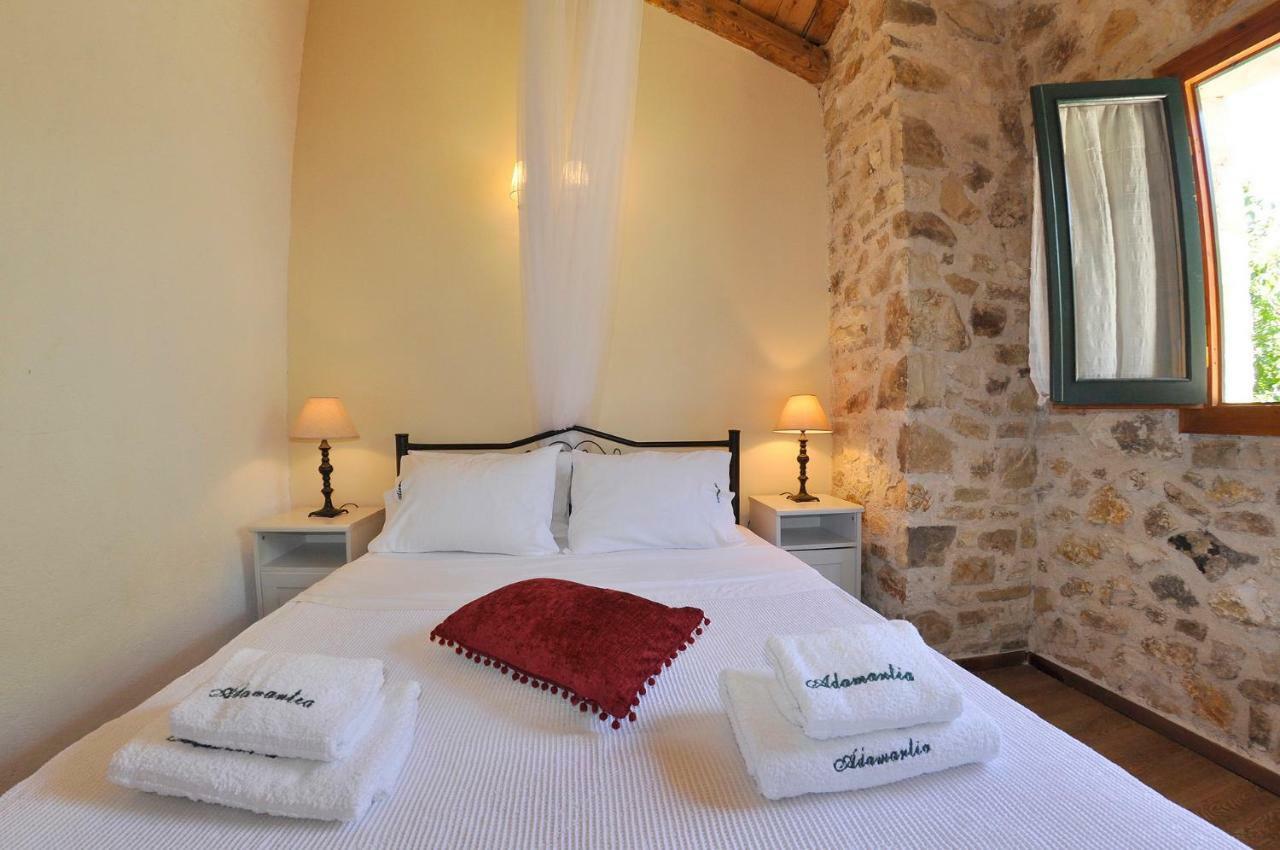 Adamantia Hotel Gaios Eksteriør bilde