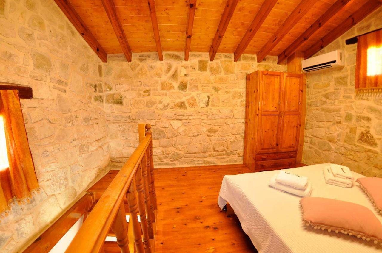 Adamantia Hotel Gaios Eksteriør bilde