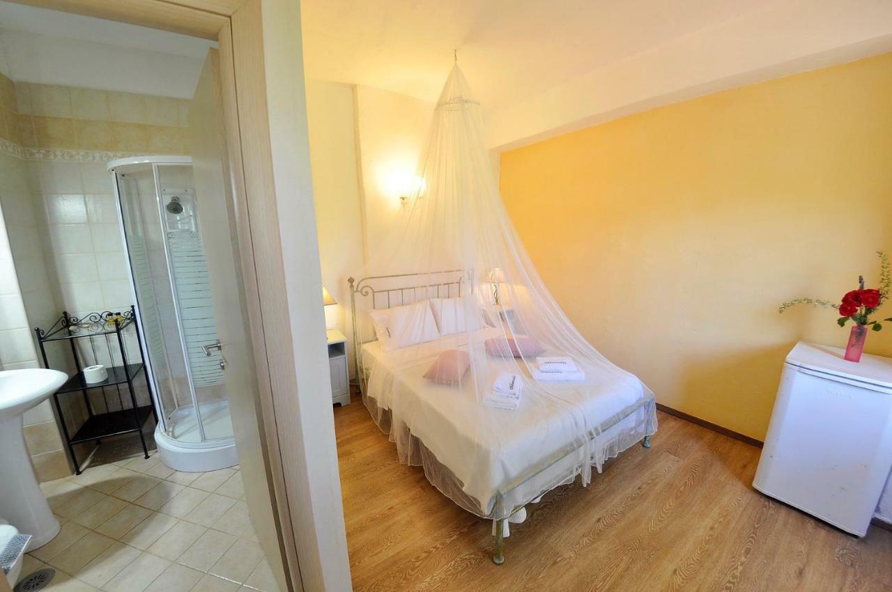 Adamantia Hotel Gaios Eksteriør bilde
