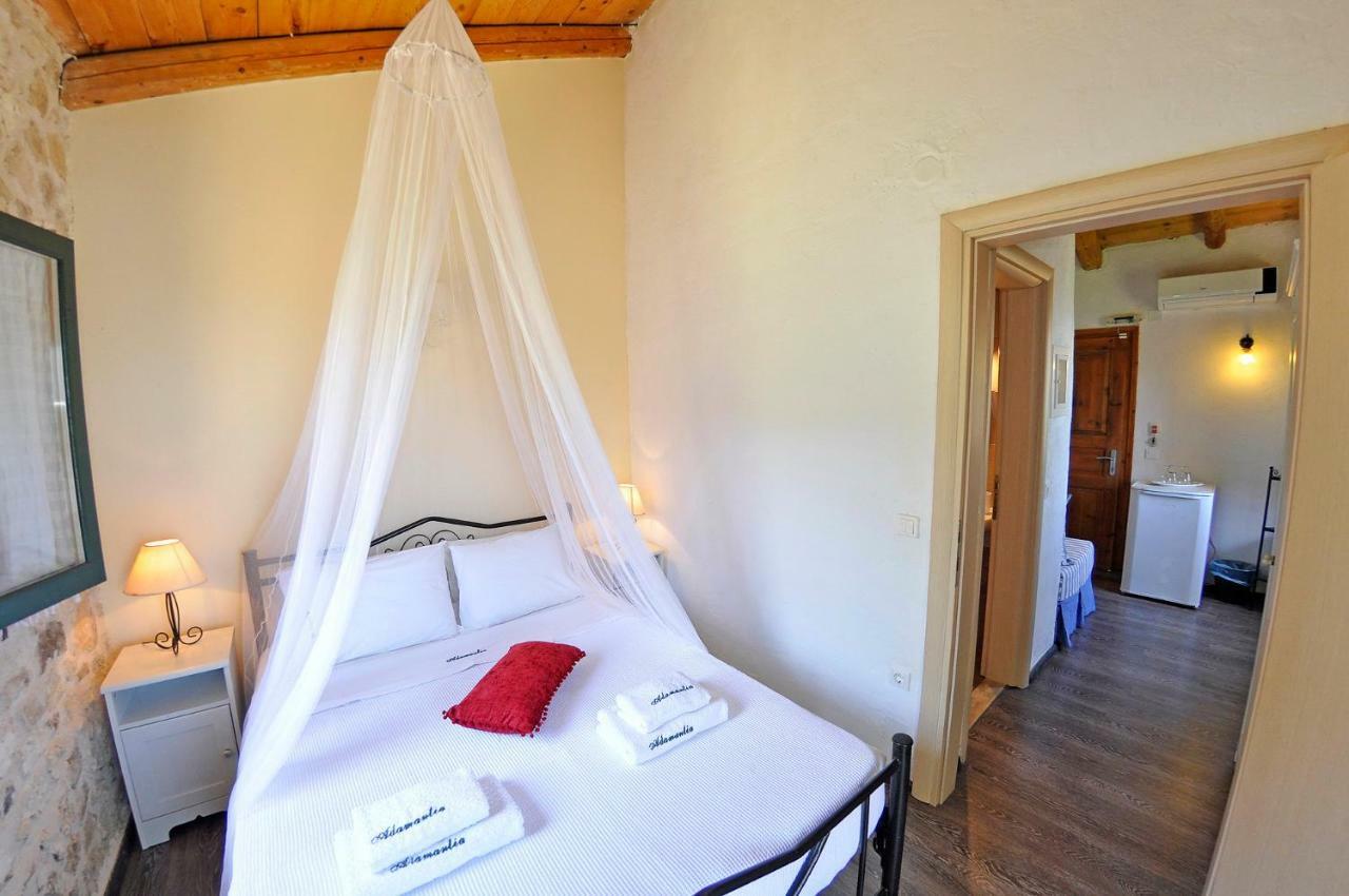 Adamantia Hotel Gaios Eksteriør bilde