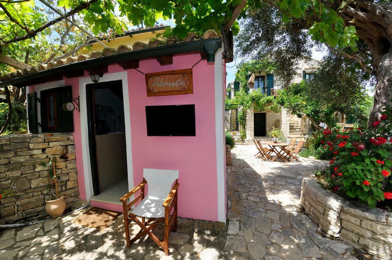 Adamantia Hotel Gaios Eksteriør bilde